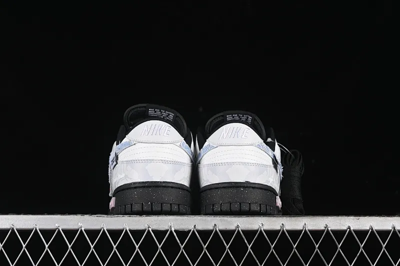 All Categories Nk SB Dunk Series Nk SB Dunk Low Low-top sneakers Nk Dunk Low Panda Prank Dream Lead Star Love Special Gift Box Low-top casual sneakers DD1391-100